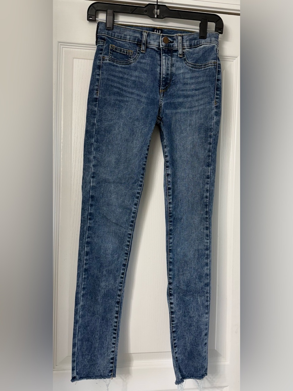 GAP Mid-Blue Women's Skinny Jeans